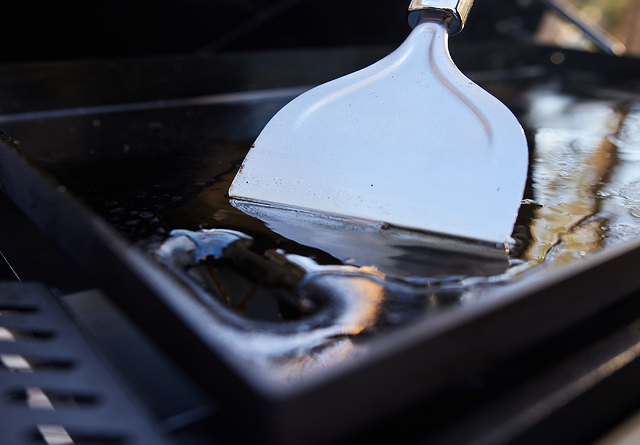 How To Clean Weber Griddle After Use