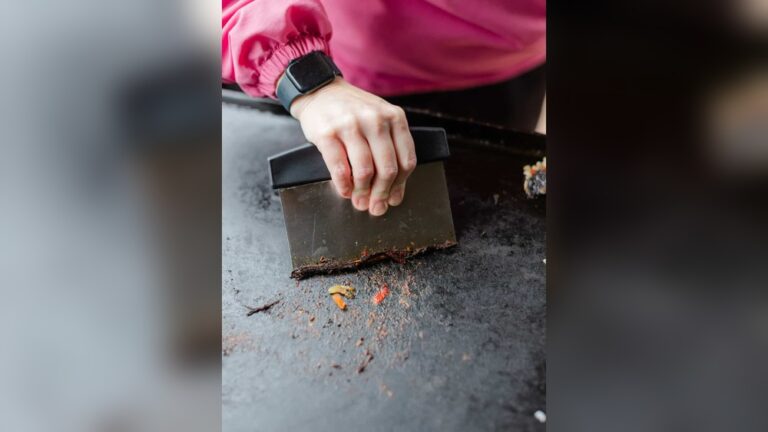 how to clean blackstone griddle after cooking.jpg