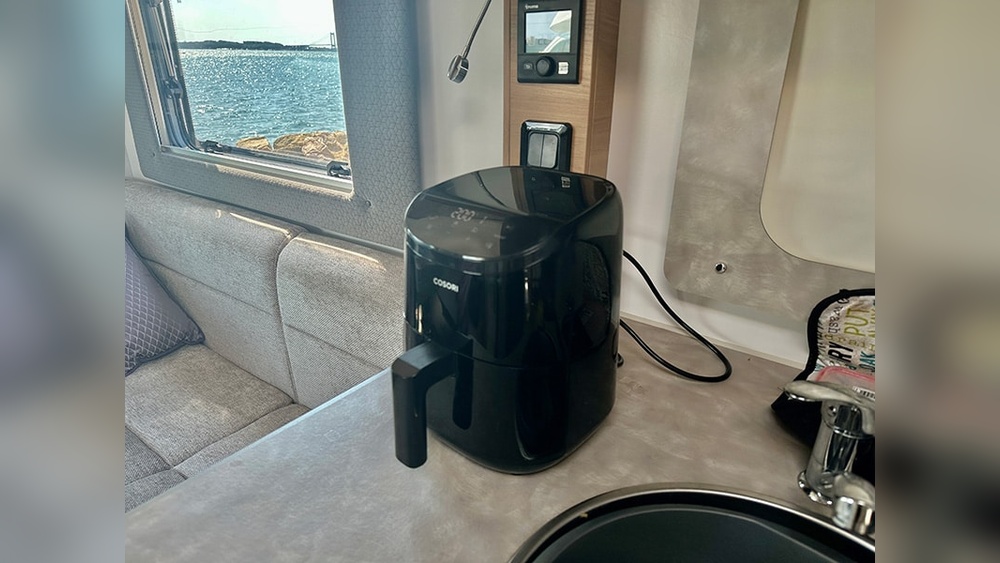 what wattage is best for air fryer.jpg