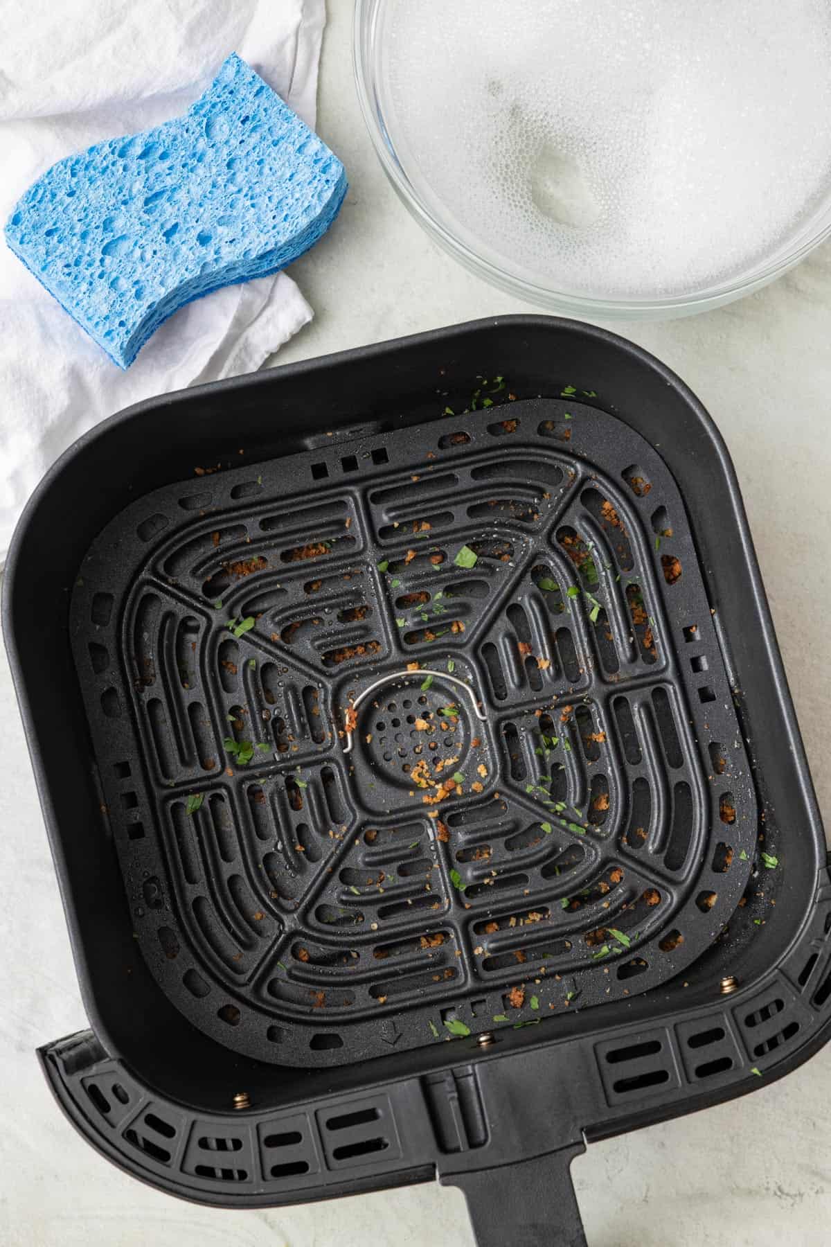 How To Clean Air Fryer Tray